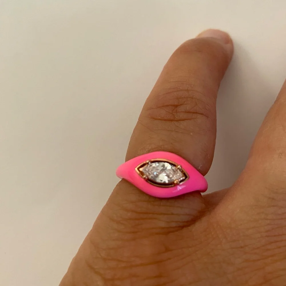 925 Silver ring pink enamel oval cz eye